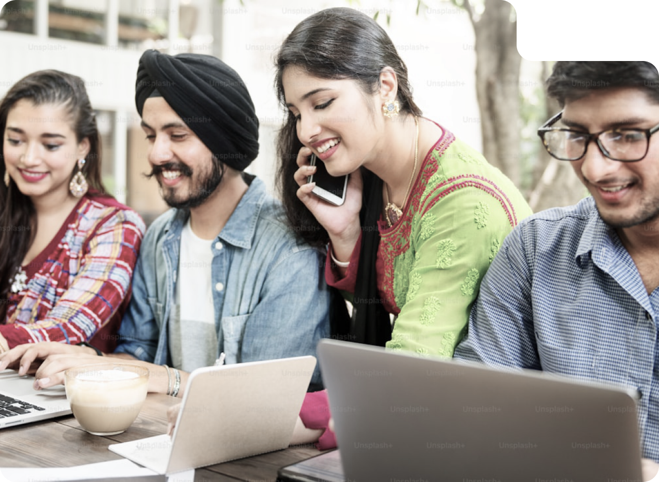 Courses hero background